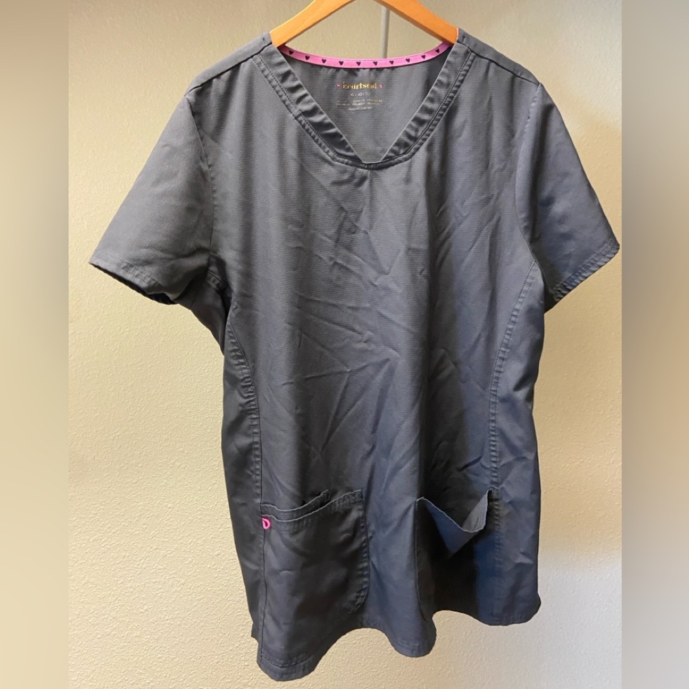 X-Large Gray HeartSoul Scrubs Top